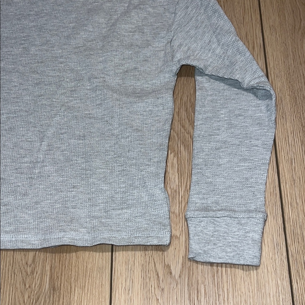 Forever 21 Light Gray Waffle Knit Top - Picture 7 of 8
